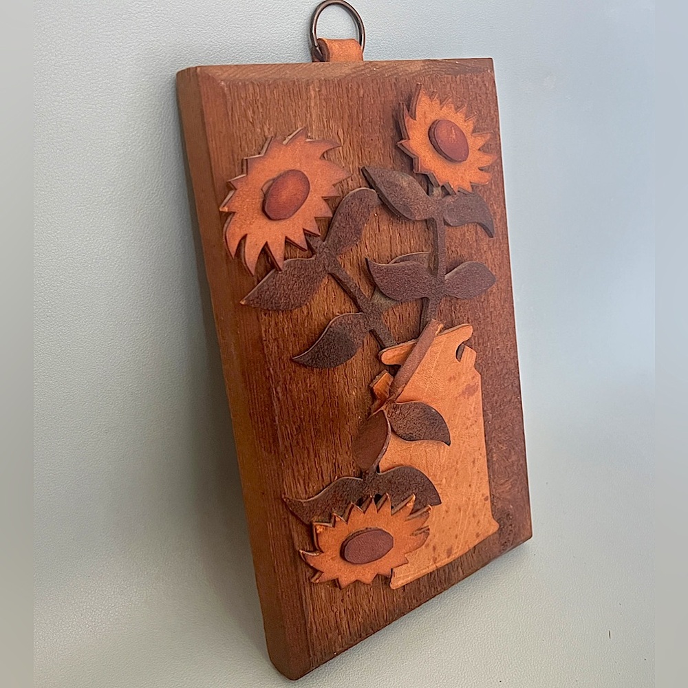 Vintage Leather Plaque Handmade Mid Century Flower 3D Sculpture Wall Decor - Picture 3 of 7